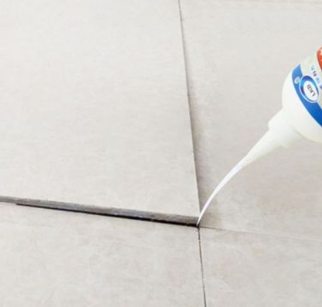 浔阳瓷砖空鼓维修公司分享卫生间瓷砖脱落的原因可能有以下几点